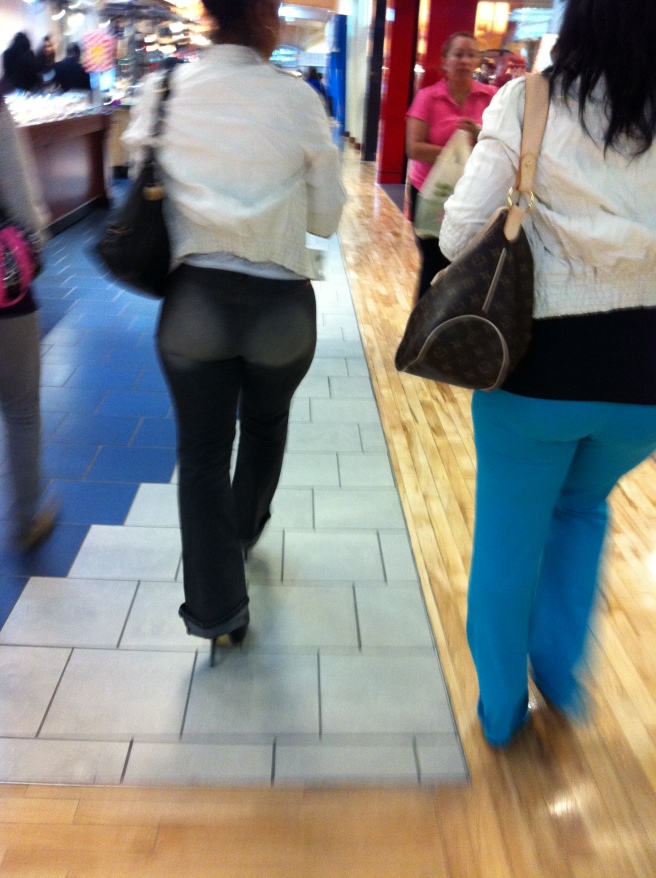 Bleached butt jeans